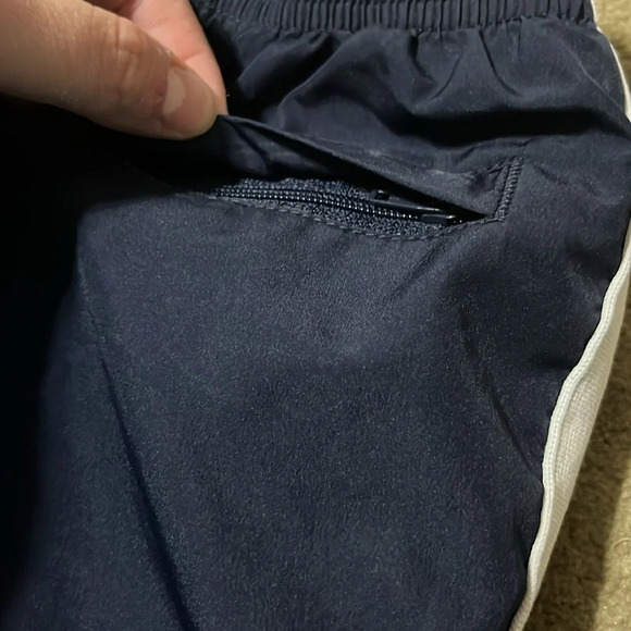 3 pairs of 1T sweatpants with fleece lining - Picture 7 of 15